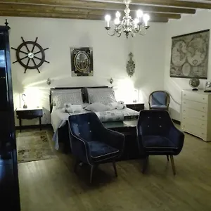 La Casa Del Comandante Italien